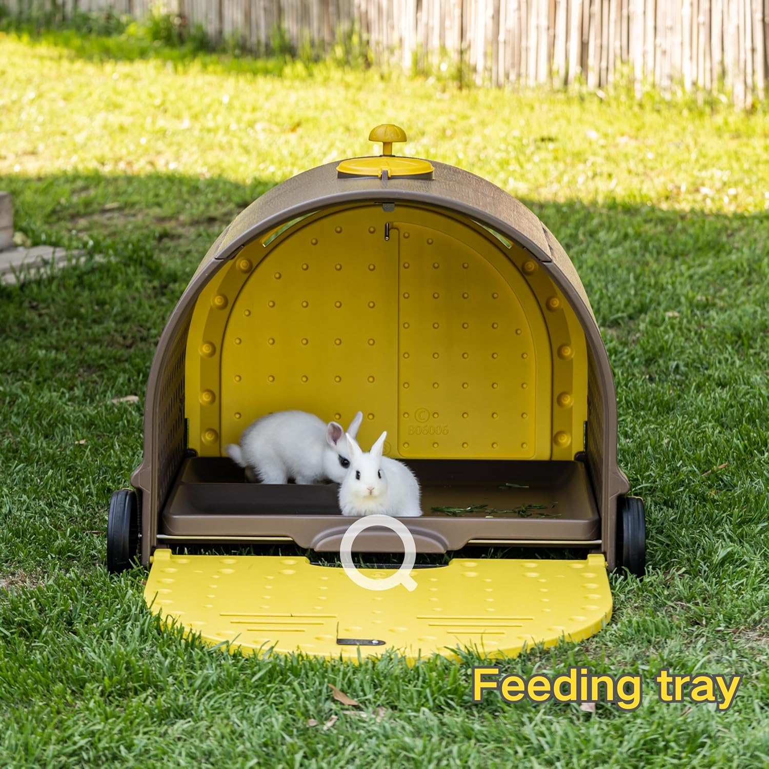 DIYOKAI Plastic Chicken Rabbit Hutch Cage Outdoor Guinea Pig Cage with Waterproof Shell, Easy Tray, Separable Hutch, Revolving Doors, Smooth Wheels